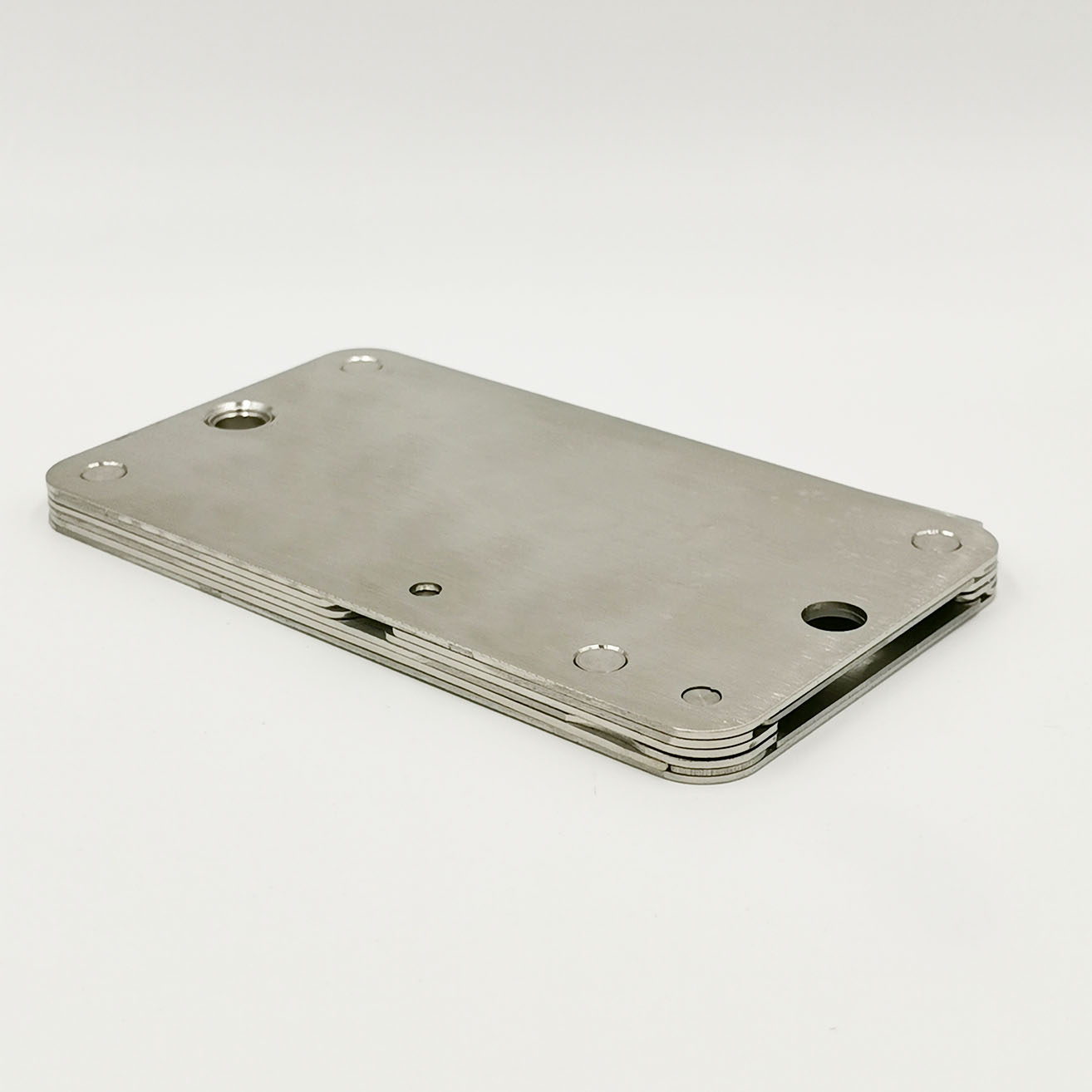 為什么手板模型加工廠能被客戶認可